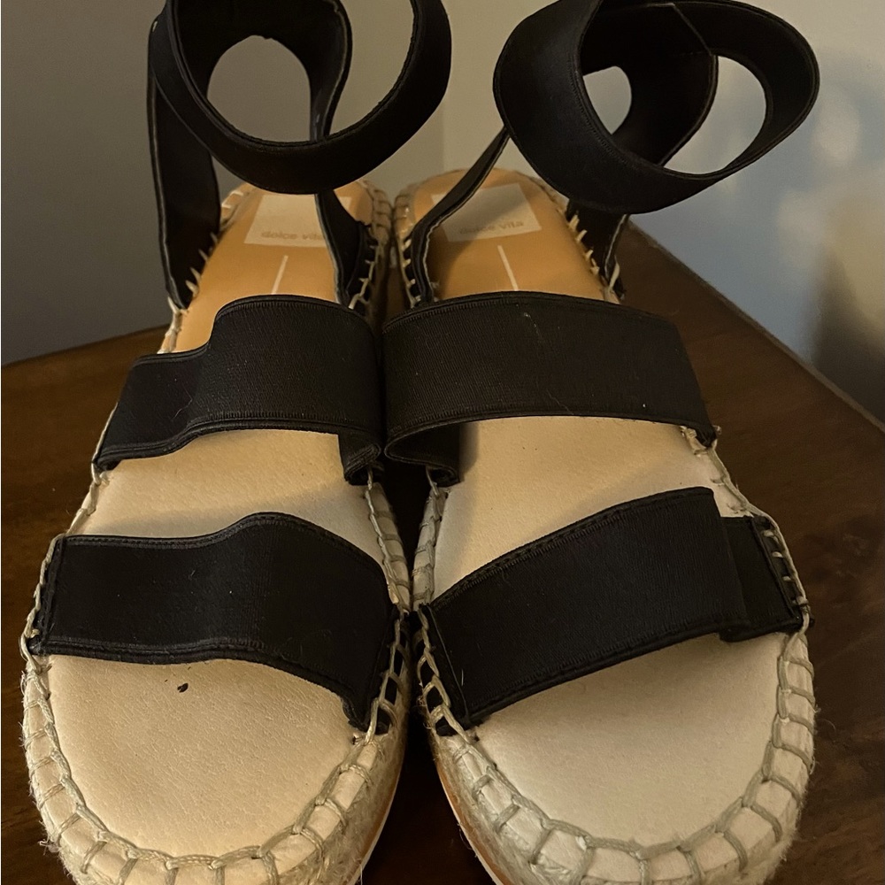 Like New Sandals